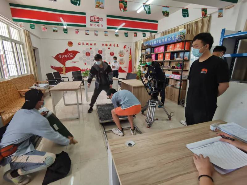 追星女孩心理学分析报告：若羌县广告片拍摄公司揭秘饭圈应援式传播逻辑
